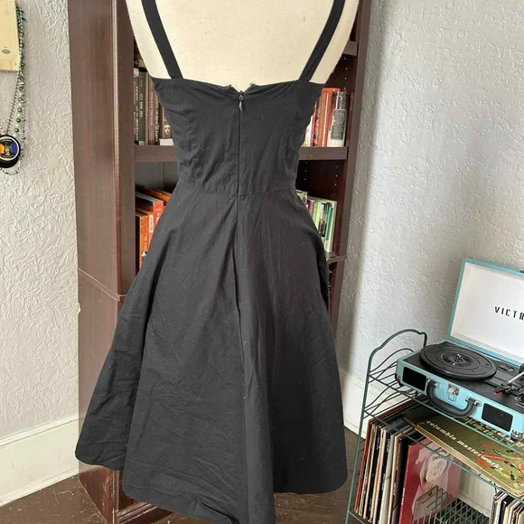 Trashy Diva Black and White Midi Dress - Picture 3 of 5